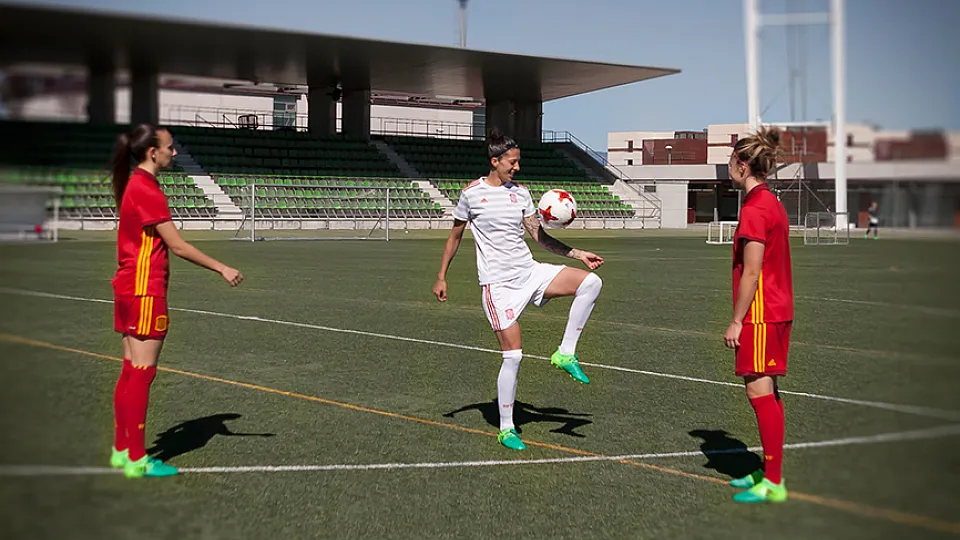 La Selección Española femenina estrena equipación ante Bélgica