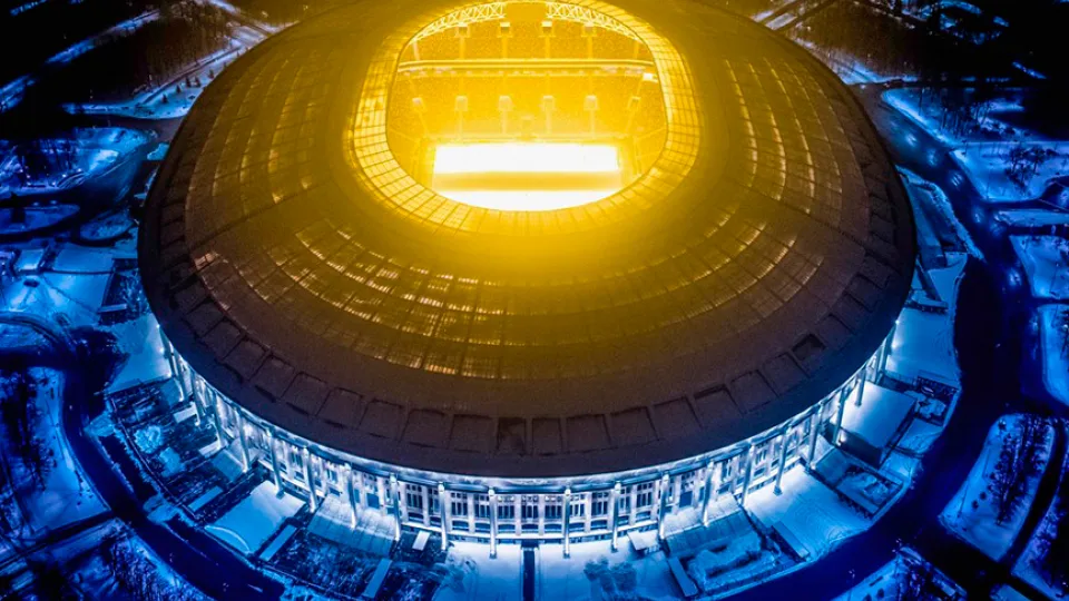 Vista aérea del Luzhnikí de Moscú, donde se disputará el encuentro inaugural de la Copa del Mundo