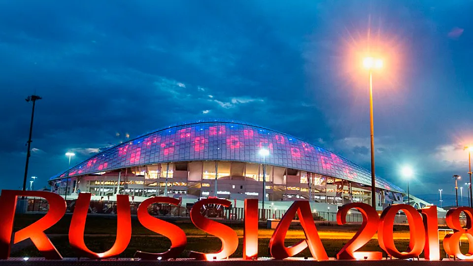 Vista panorámica del estadio Fisht en Sochi (Rusia)
