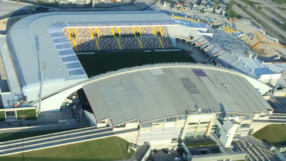 Estadio Friuli de Udine