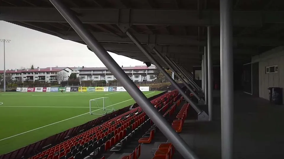 ¡Así es el estadio de Fylkisvöllur en Reikiavik!