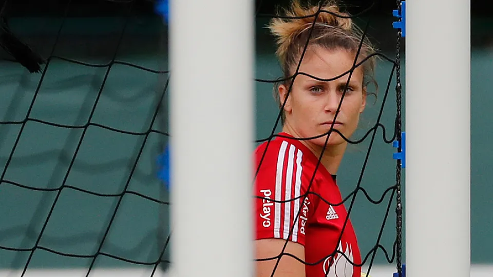 Sandra Paños durante el entrenamiento de la Selección femenina este lunes