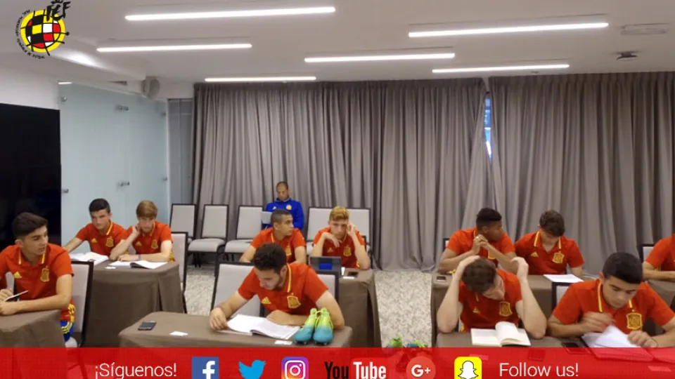 VÍDEO | Los internacionales Sub-17 utilizan una hora al día para estudiar