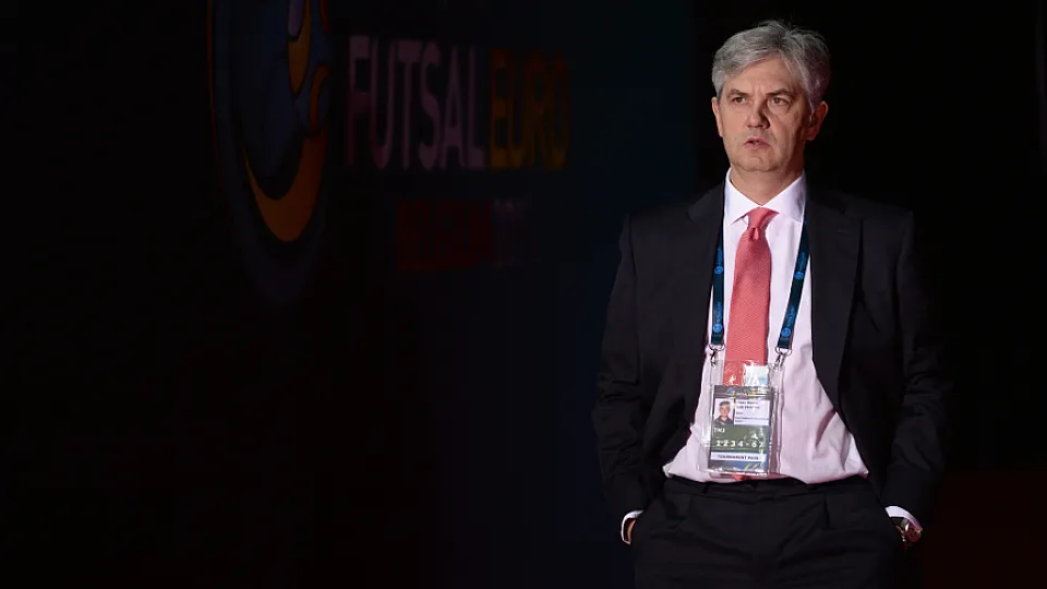 El técnico de la Selección nacional de fútbol sala José Venancio López