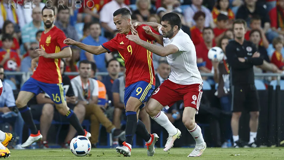 Lucas Vázquez disputó sus primeros minutos con la Selección 
