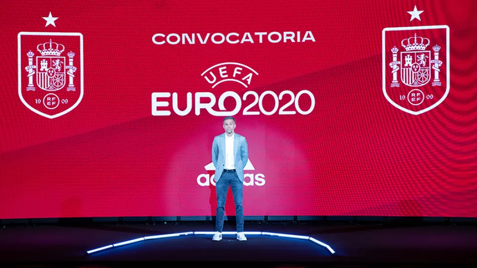 El seleccionador nacional ofrece la lista de convocados para la EURO 2020
