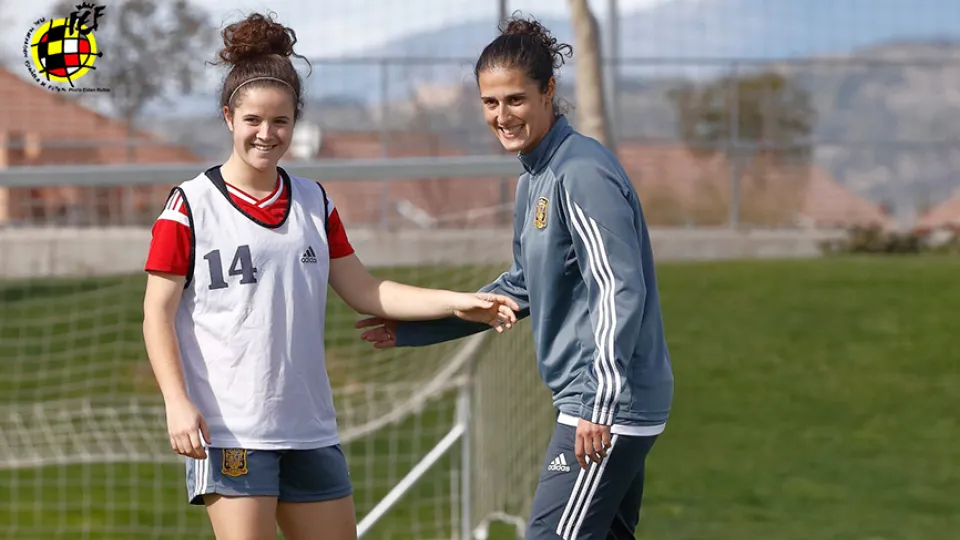 Montse Tomé en un entrenamiento de la selección femenina
