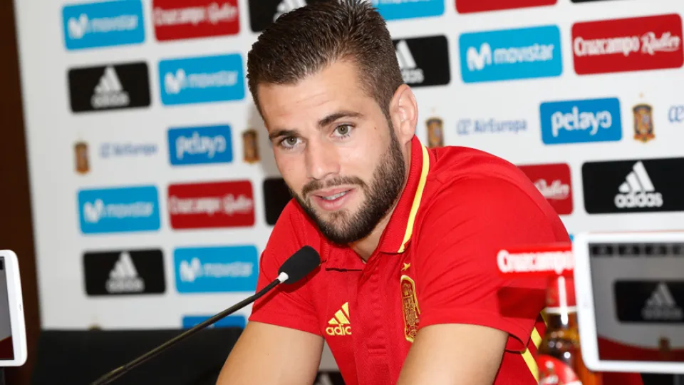 Nacho en rueda de prensa