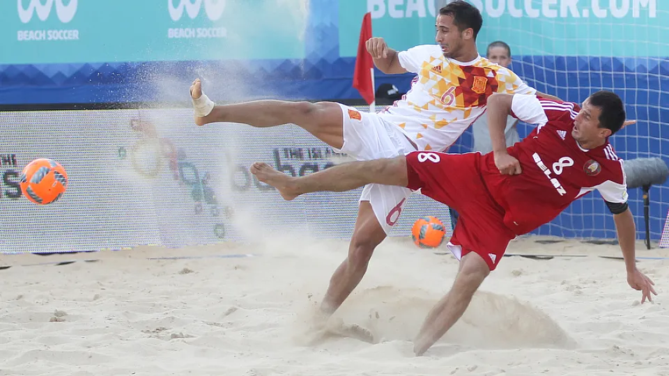 España se coloca al frente junto a Italia de su grupo en la División A