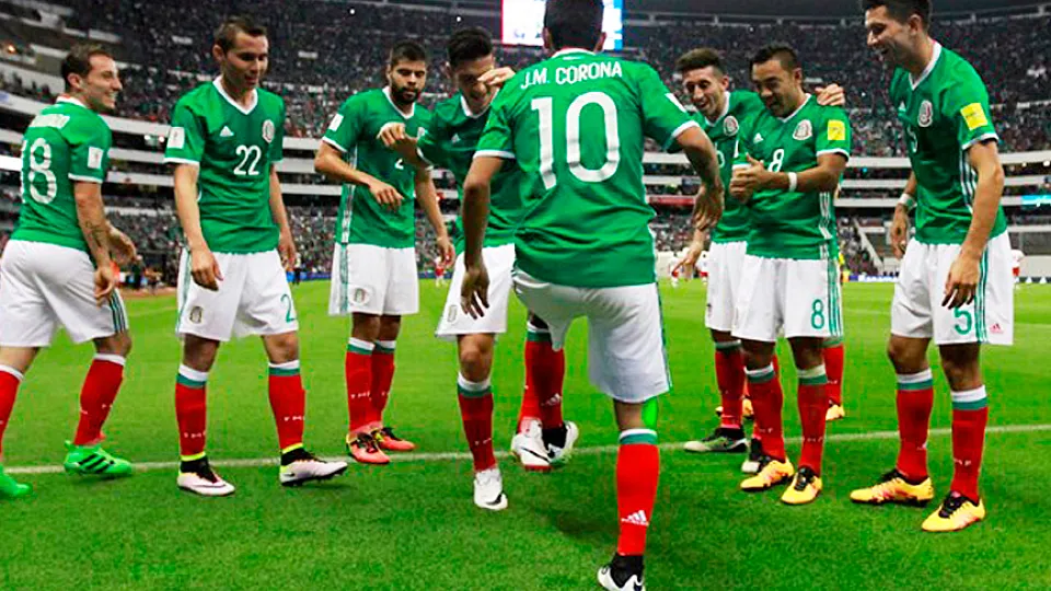 La selección de México festeja un triunfo reciente