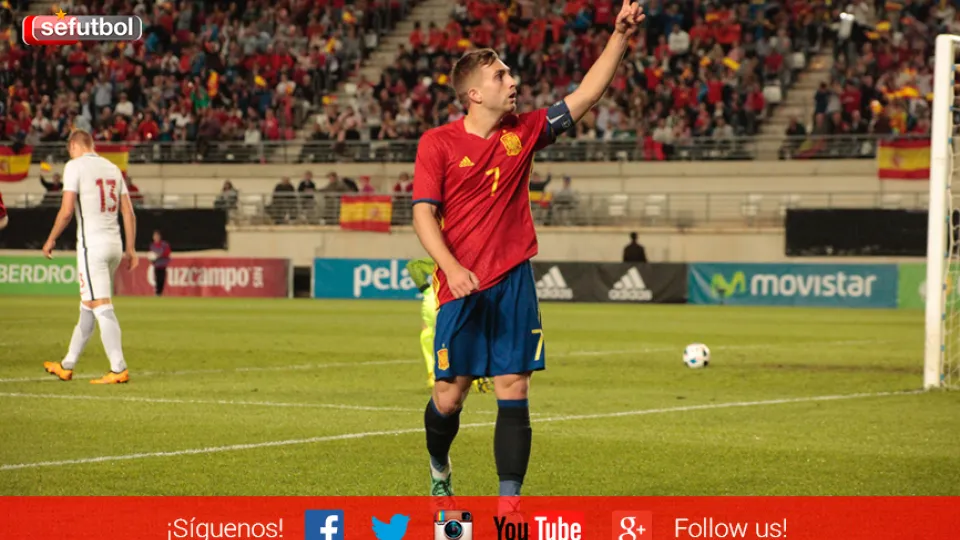Gerard Deulofeu celebra el tanto logrado ante Noruega en la Nueva Condomina