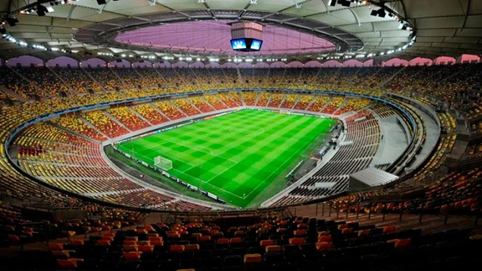 Panorámica del estadio Nacional de Bucarest (Rumanía)