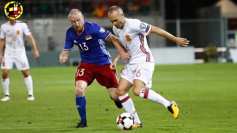 La Selección Española sigue sin perder su esencia "los pases"