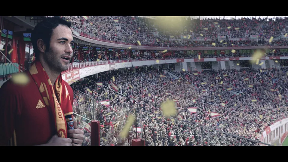La nueva campaña de Pelayo causó sensación en la red 