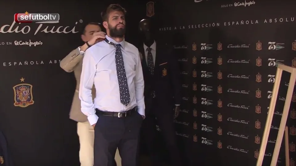 Piqué en la Selección con Emidio Tucci