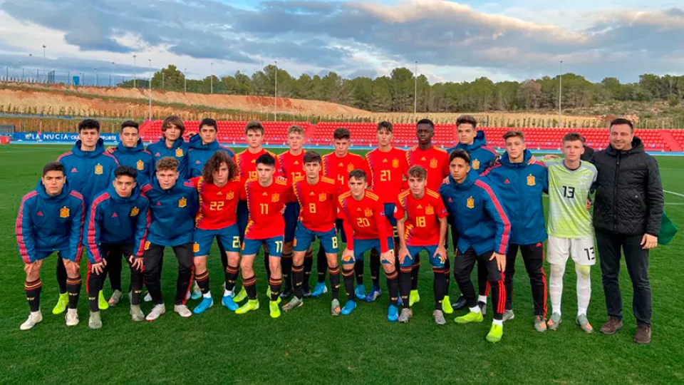 Plantilla de la Sub-16