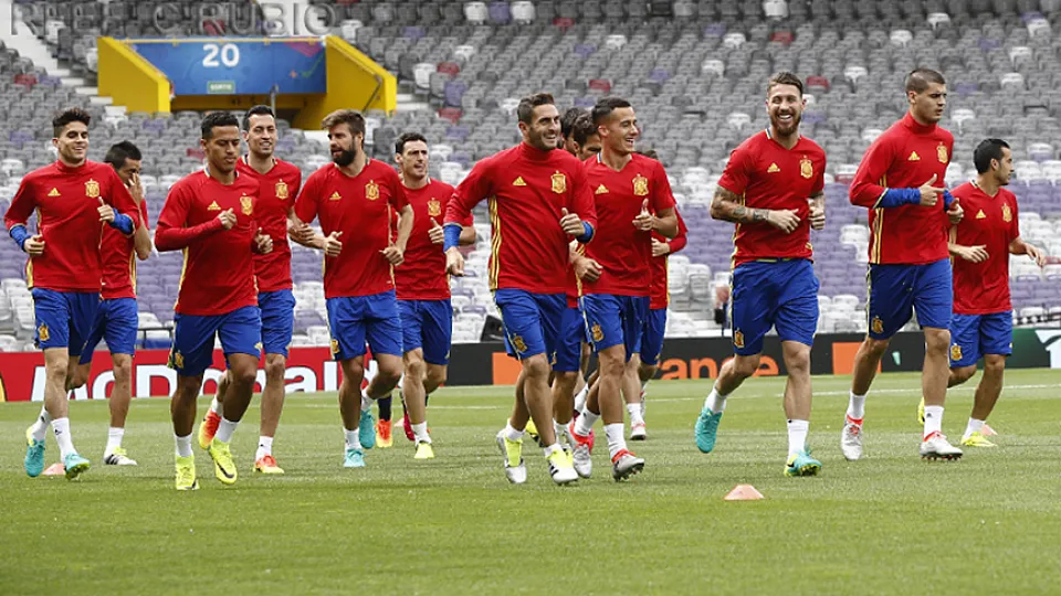 Los internacionales de la Selección se ejercitan en el Stade de Toulouse