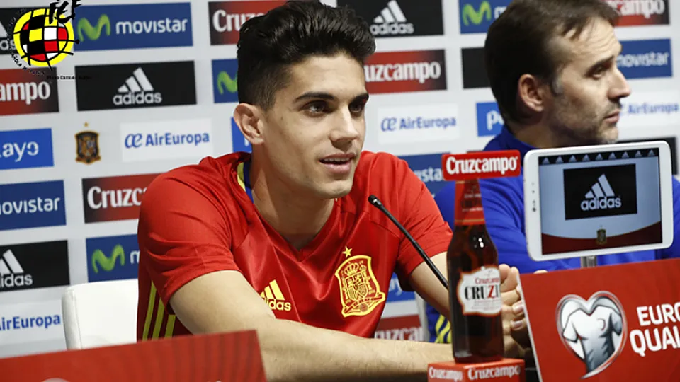 Bartra en una rueda de prensa