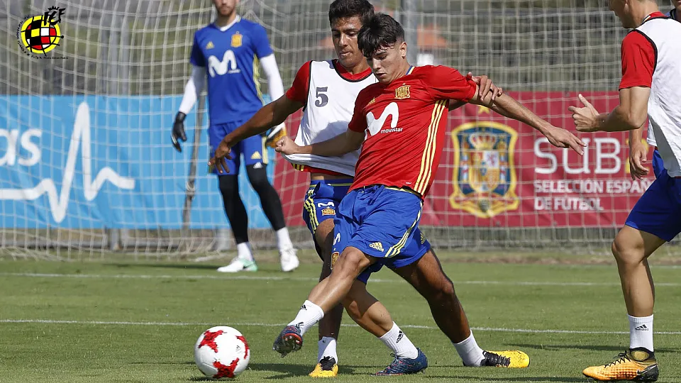 Los jugadores de la Selección española Sub-21 entrenan en la Ciudad del Fútbol