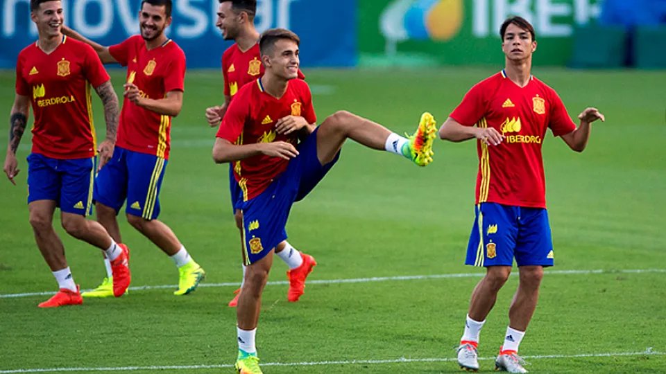 La Selección Sub-21 se ejercita en el estadio de Castalia