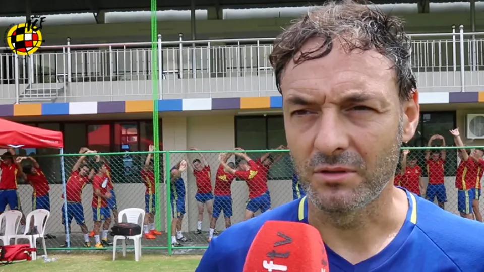 Santi Denia: "Brasil es un equipo muy bien trabajado. Es una de las favoritas al título"
