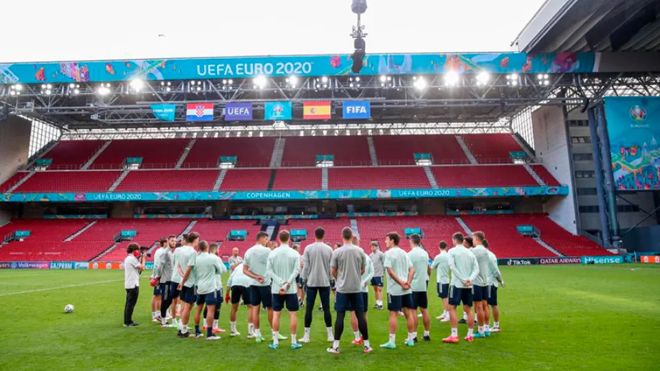 La Selección española en el estadio Parken de Copenhague