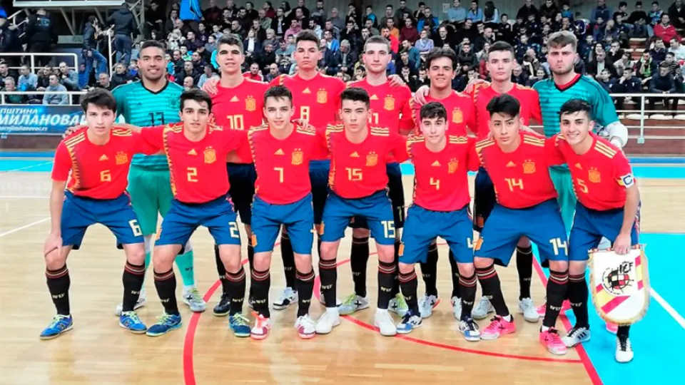 España noquea a Serbia en un amistoso exigente 