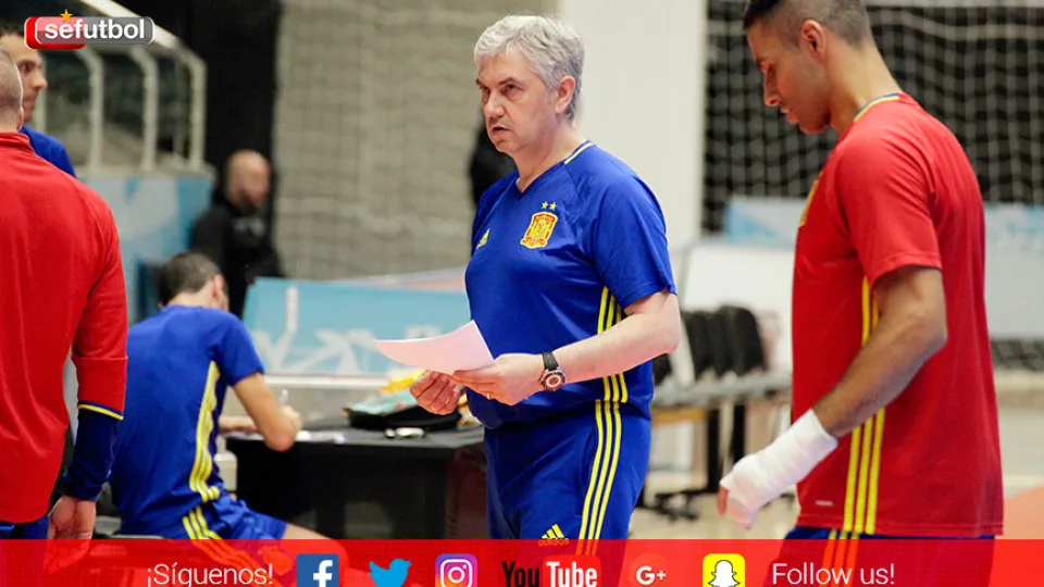 José Venancio López durante el entrenamiento de la Selección en Medellín
