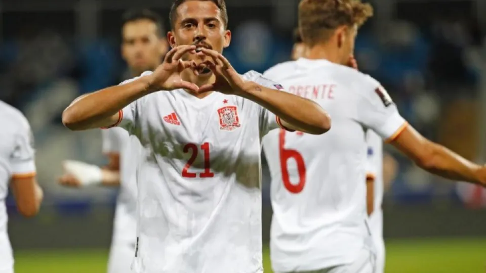 Pablo Fornals celebra su gol en Pristina