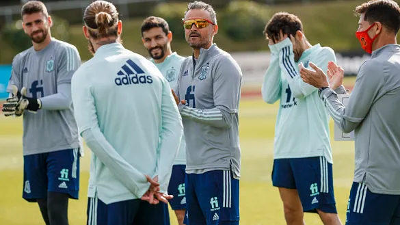 ¡Calidad y precisión! Luis Enrique exige a sus jugadores lo máximo en cada entrenamiento