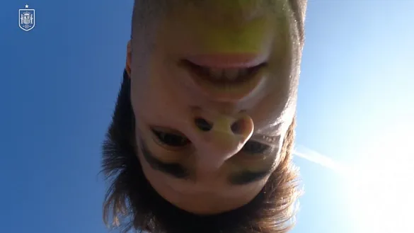 ¿Te gustaría ser los ojos de Riqui Puig durante un entreno de la Sub-21?