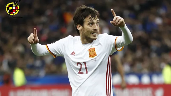 Silva celebra un gol con la Selección