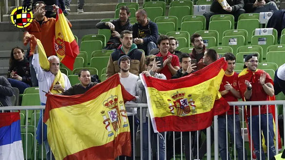 La afición española durante el encuentro frente a Francia en Liubliana