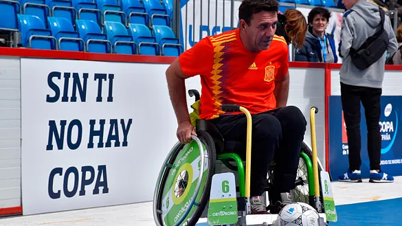 Jugador de A-Ball durante una exhibición