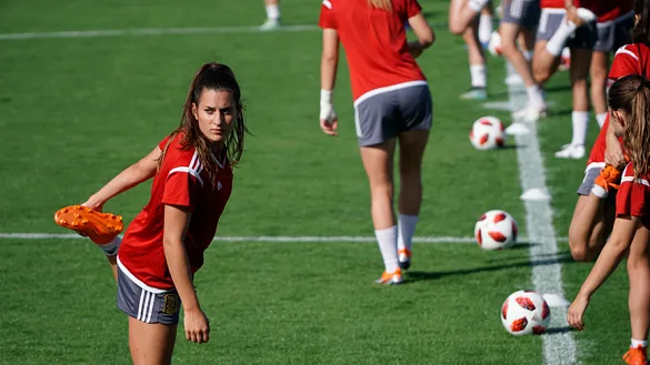 La Selección española Sub-20 femenina entrena en Francia