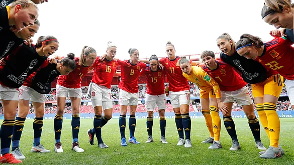 La Selección española femenina se conjura antes de un partido en el presente Mundial