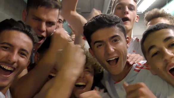 Alegría en el vestuario