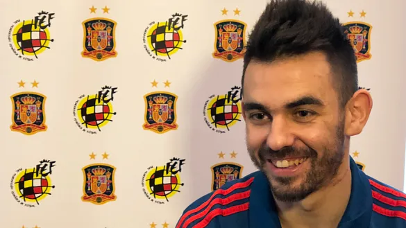 Álex Yepes durante la entrevista con SEFUTBOL en Liubliana