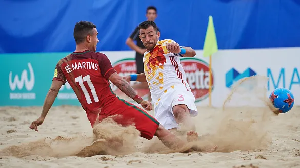 Antonio en el partido frenta a Portugal