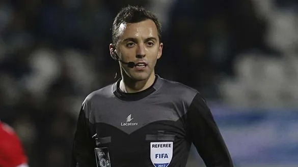 El portugués Joao Pinheiro designando como árbitro del Albania-España sub 21
