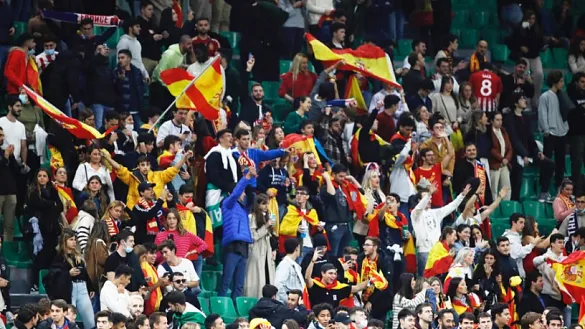 Los aficionados de la Selección en el estadio de San Siro