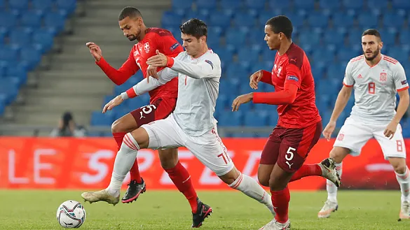 Momento del partido entre España y Suiza jugado en Basilea