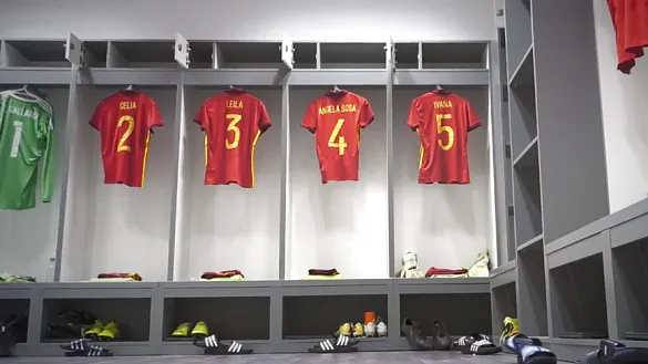 VÍDEO | Nuestras internacionales lucen sus nombres en las camisetas