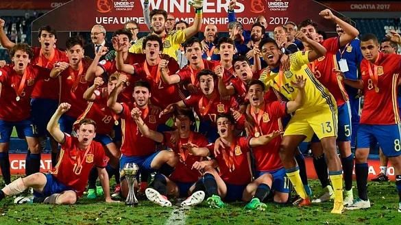 La Selección Sub-17 celebra el Campeonato de Europa
