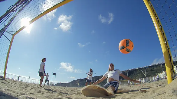 DESDE DENTRO | Espectacular primer entrenamiento de las chicas en Portugal
