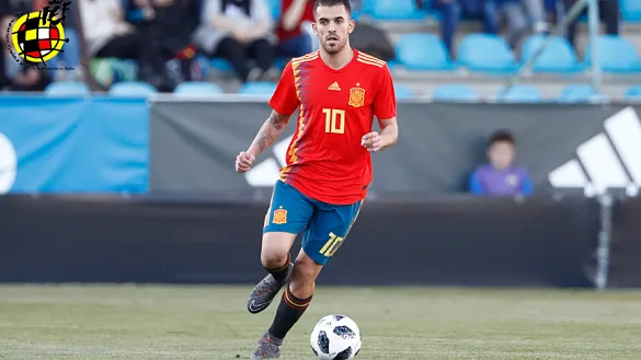 Dani Ceballos durante un partido con la Selección española Sub-21