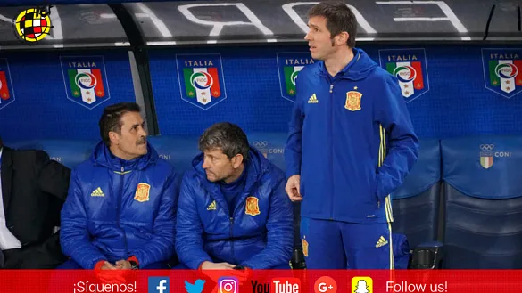 Albert Celades durante el partido frente a Italia jugado en Roma