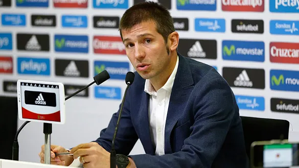 Albert Celades en rueda de prensa