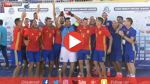 Los campeones celebran el éxito en Sanxenxo