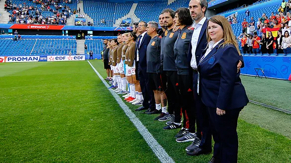 El banquillo de la Selección española femenina antes del encuentro frente a China